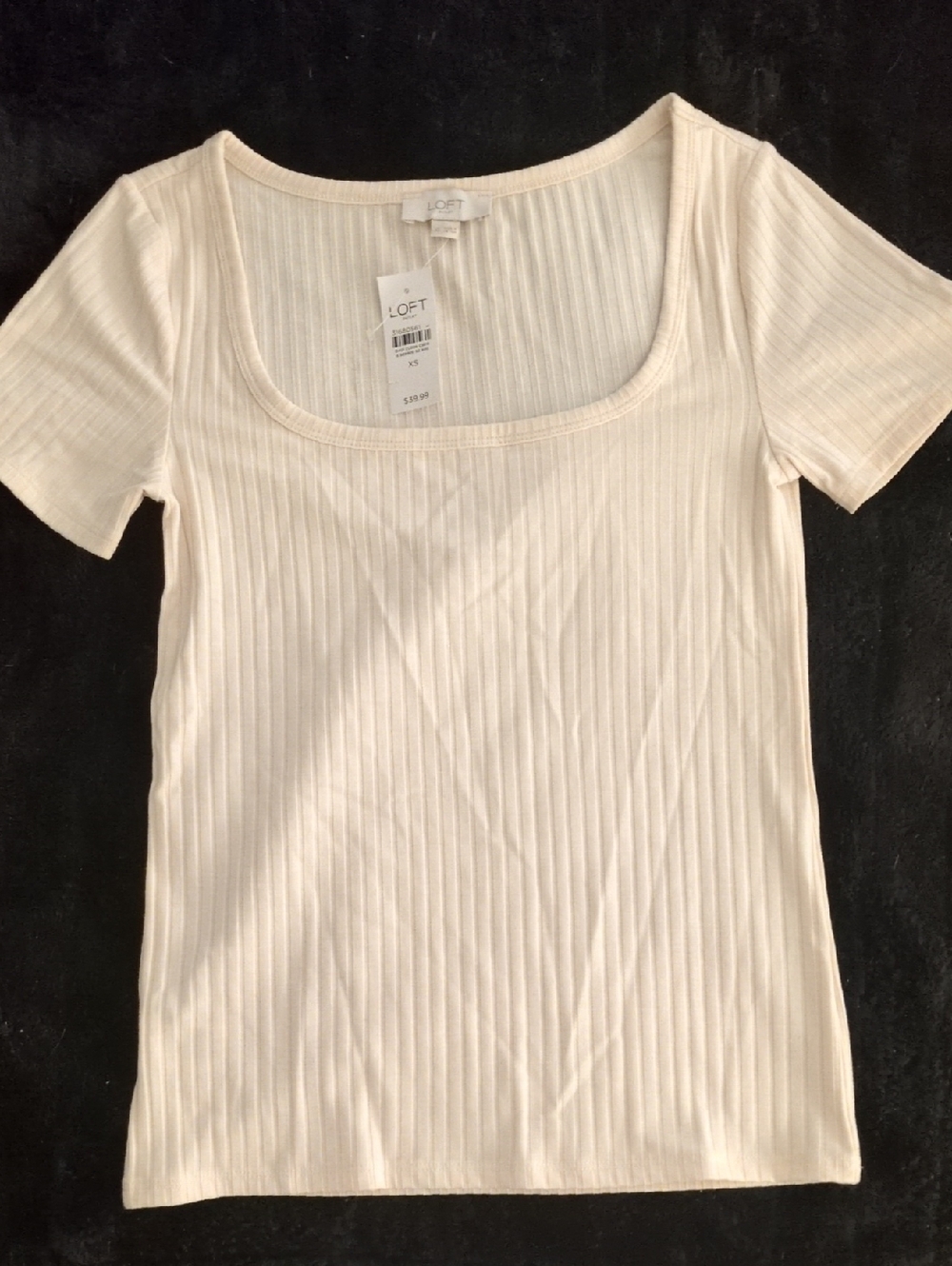 LOFT Cream Ribbed Scoop-Neck Short Sleeve Tee